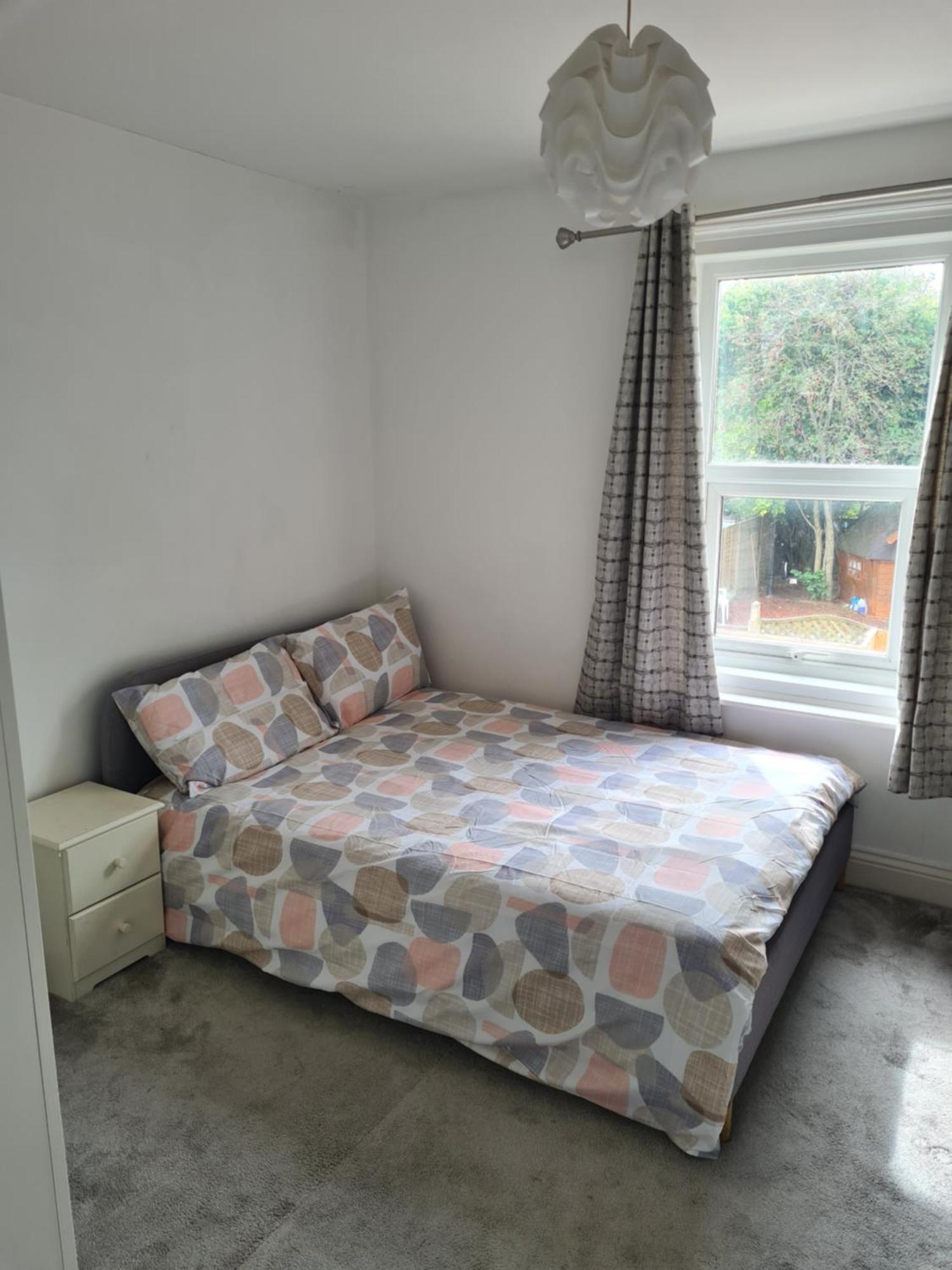 A Private & Beautiful Bedroom With Shared Bathroom In The Heart Of Bournemouth Exterior photo